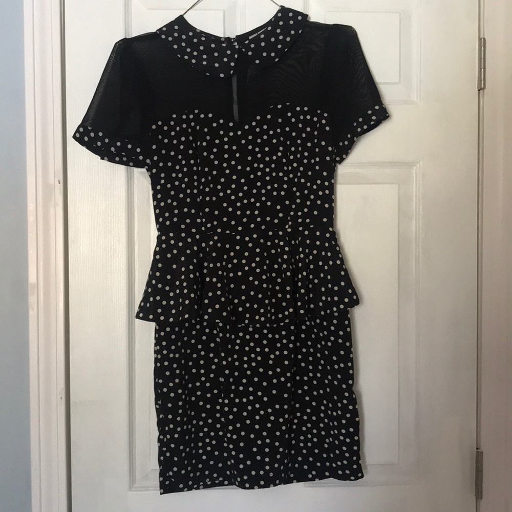 Selling a Pocka Dot pencil dress!